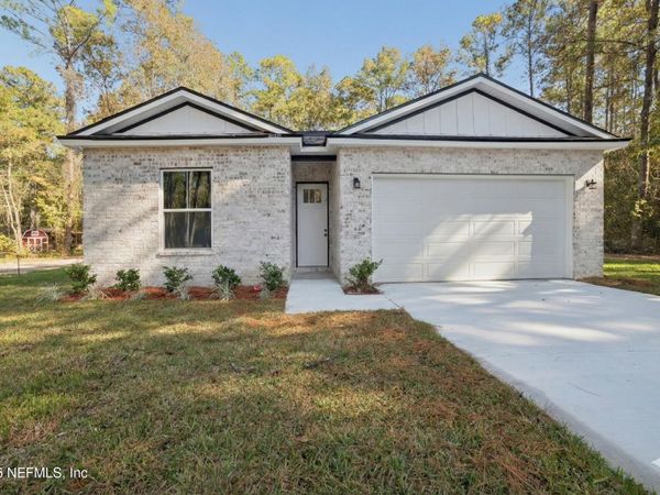 16063 PUSKITA Trail, Jacksonville, FL 32218