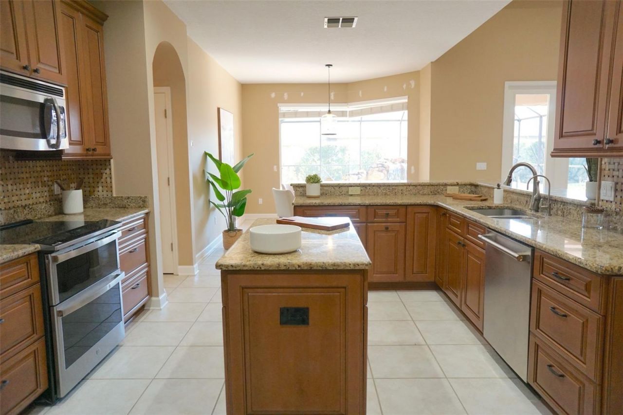 7904 Westminster Abbey Boulevard, Orlando, FL 32835 Photo