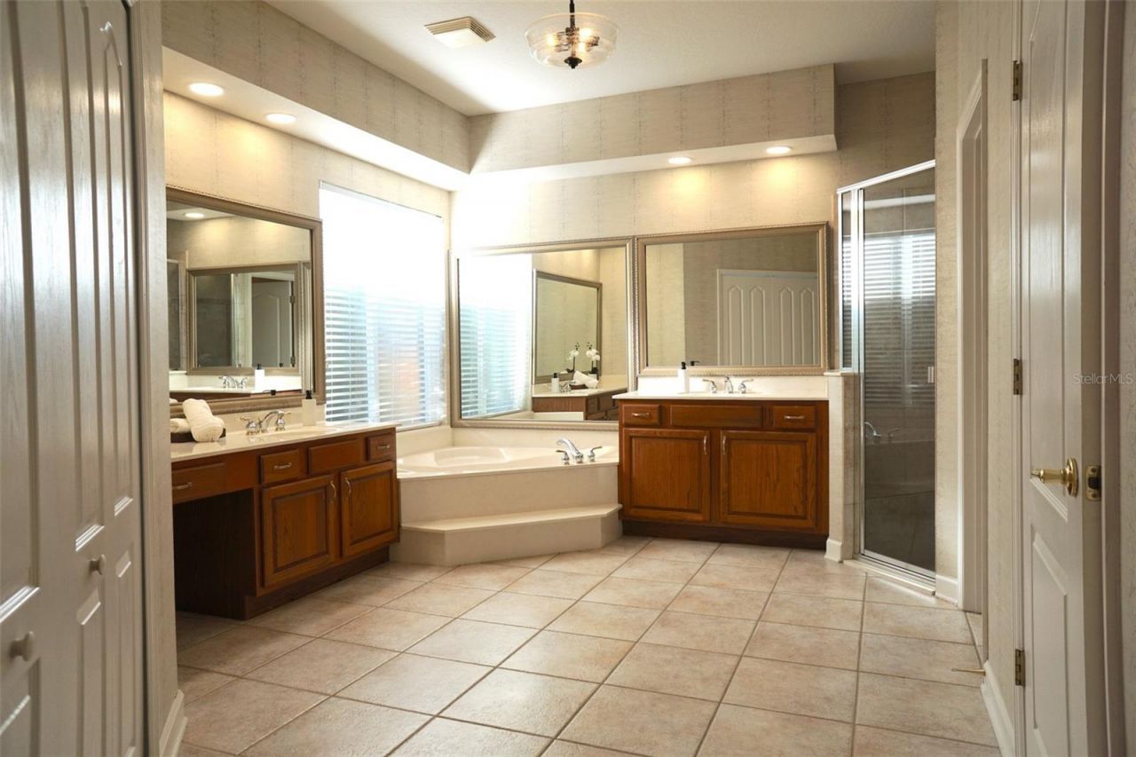 7904 Westminster Abbey Boulevard, Orlando, FL 32835 Photo