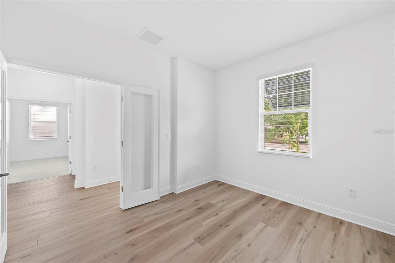 6216 29th Street N, Saint Petersburg, FL 33702 Photo