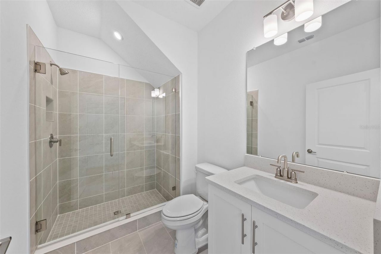 6216 29th Street N, Saint Petersburg, FL 33702 Photo