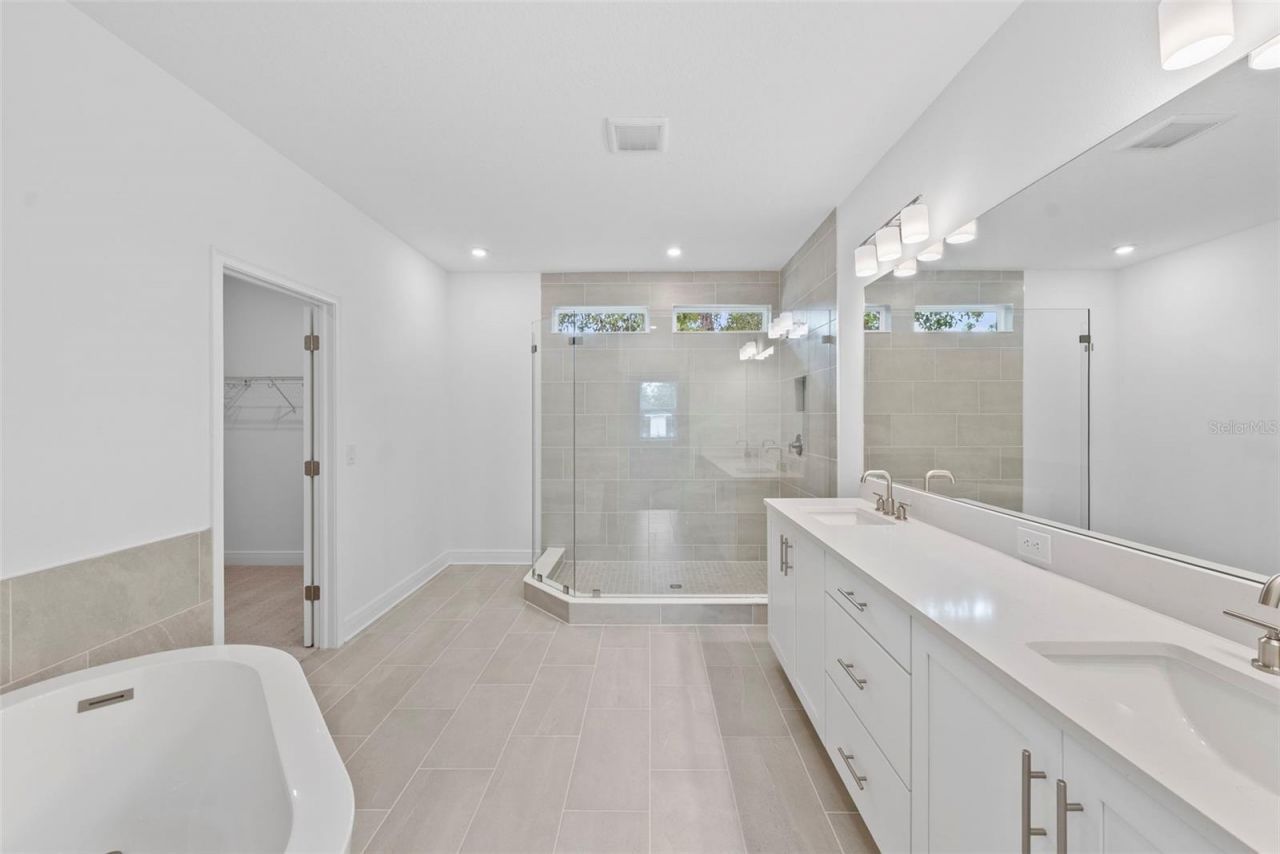 6216 29th Street N, Saint Petersburg, FL 33702 Photo