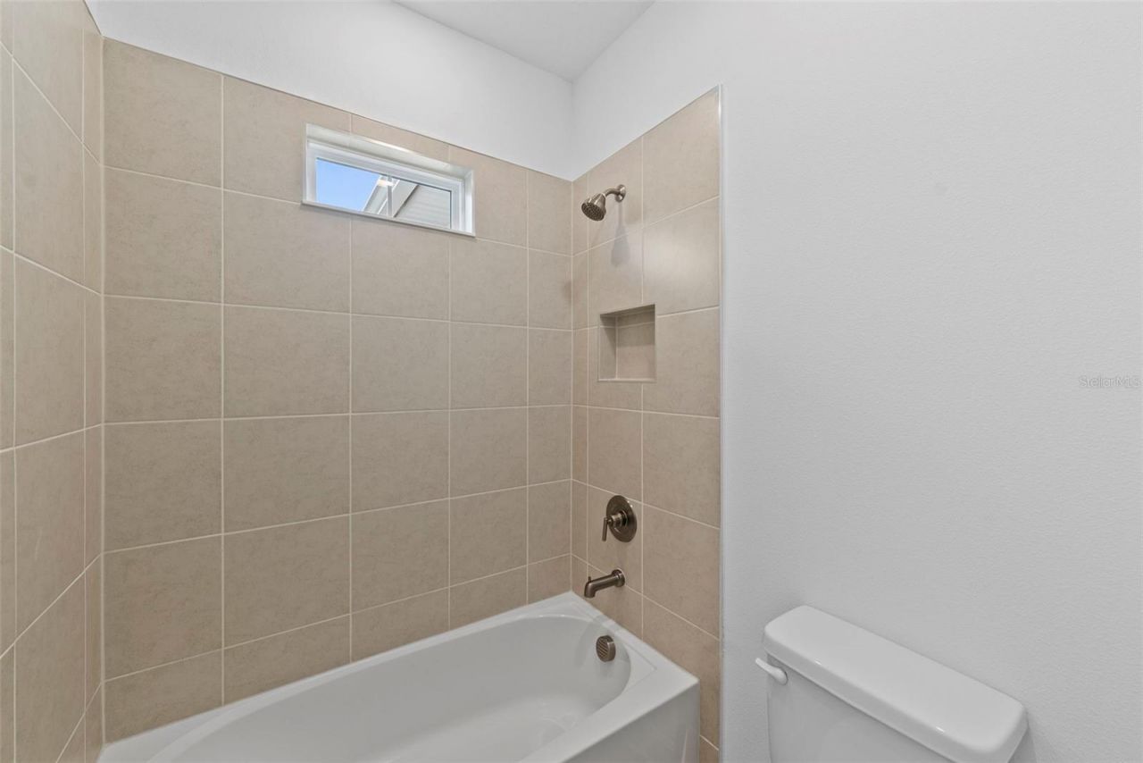 6216 29th Street N, Saint Petersburg, FL 33702 Photo