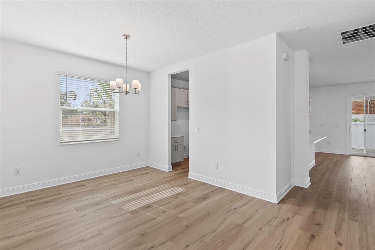 6216 29th Street N, Saint Petersburg, FL 33702 Photo