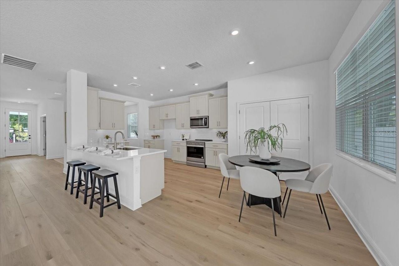 6216 29th Street N, Saint Petersburg, FL 33702 Photo
