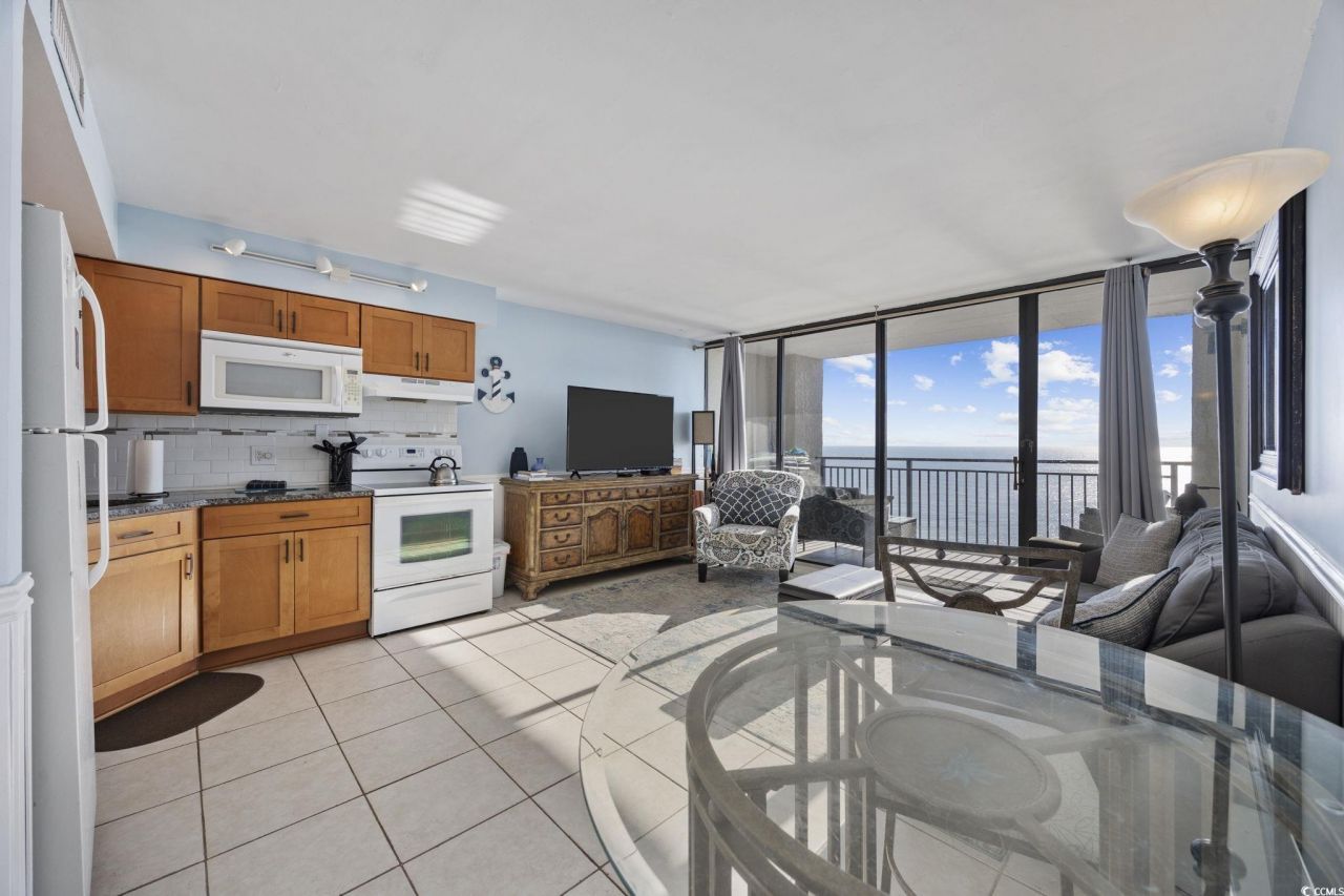 5523 N Ocean Blvd. Photo 4