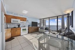 5523 N Ocean Blvd. photo 4