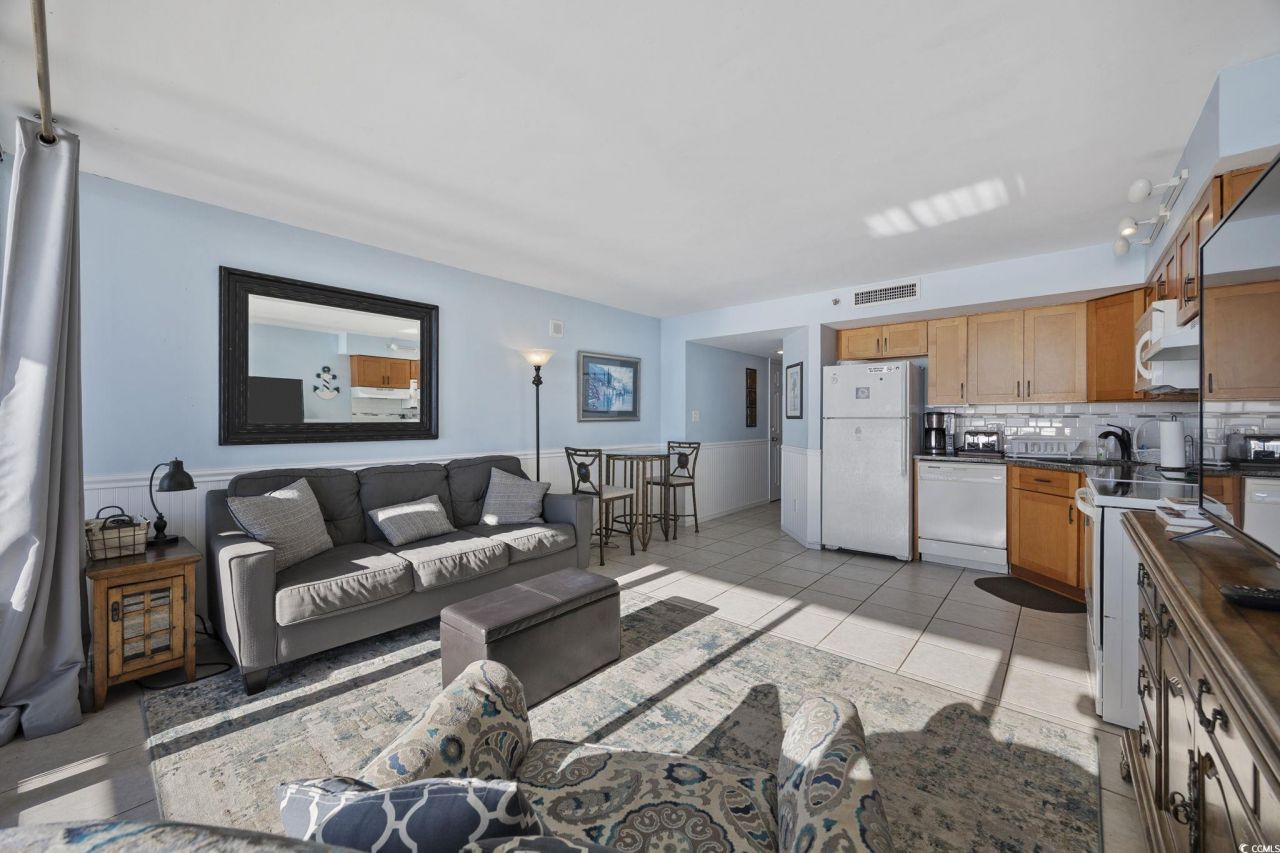 5523 N Ocean Blvd. Photo 7