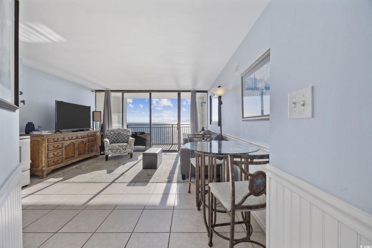 5523 N Ocean Blvd. Photo 8