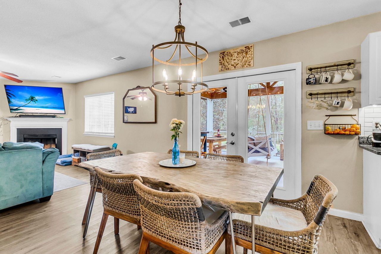 12 Creek Bend Drive Photo 11