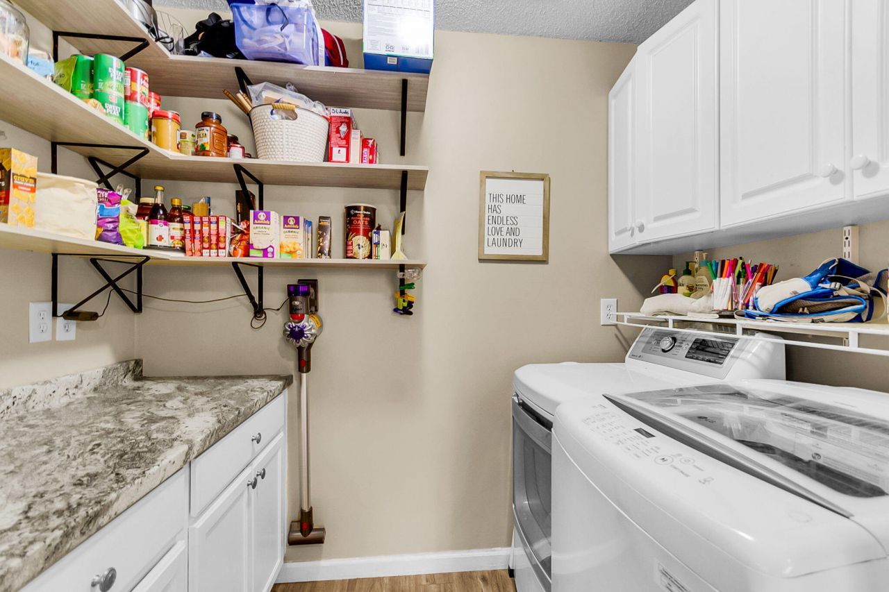 12 Creek Bend Drive Photo 12