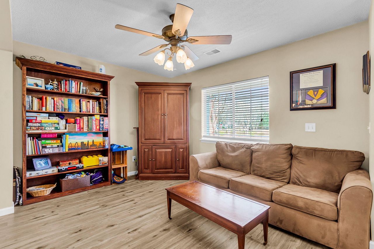 12 Creek Bend Drive Photo 14