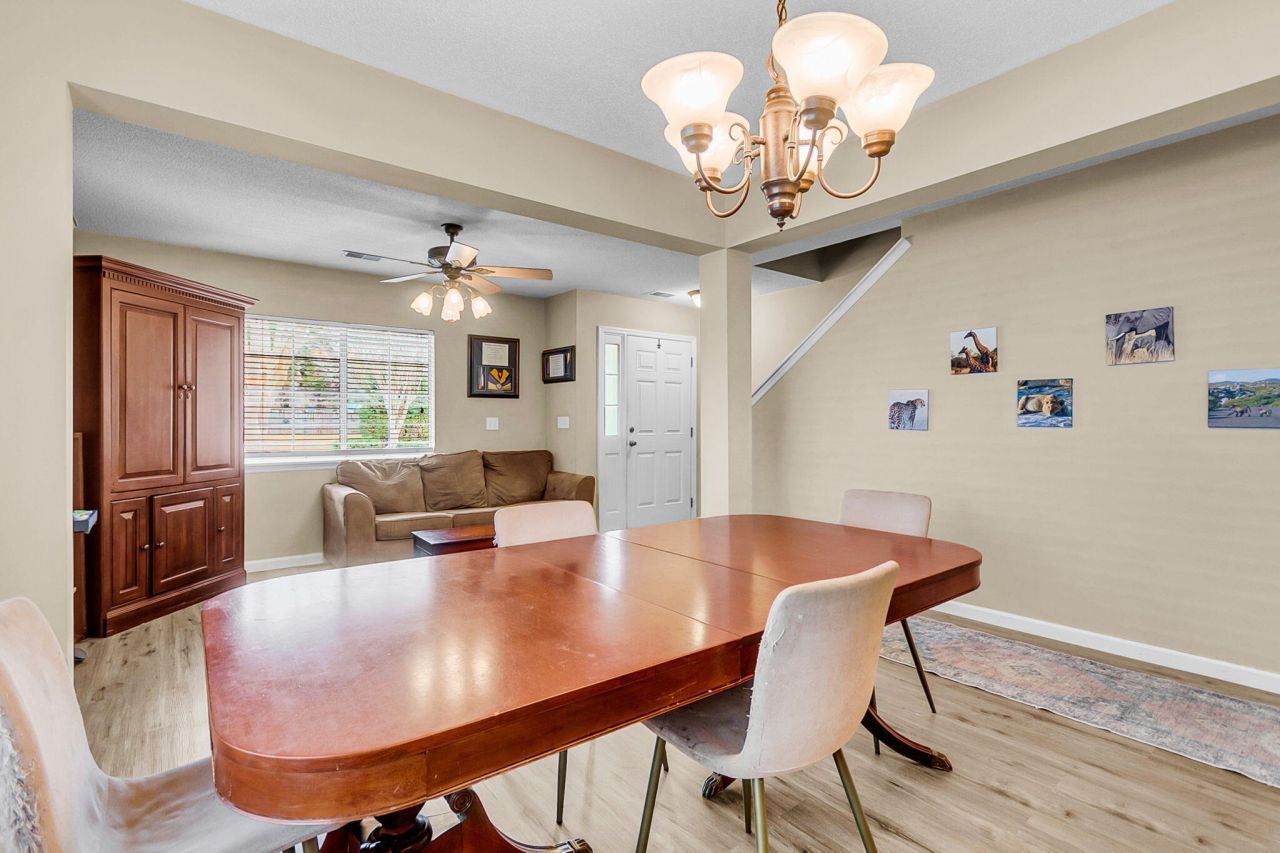 12 Creek Bend Drive Photo 18