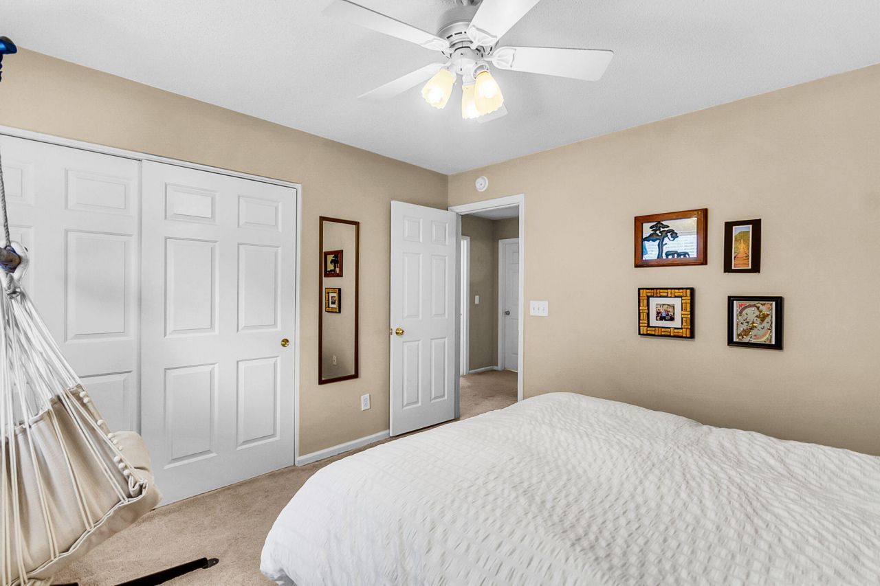 12 Creek Bend Drive Photo 32