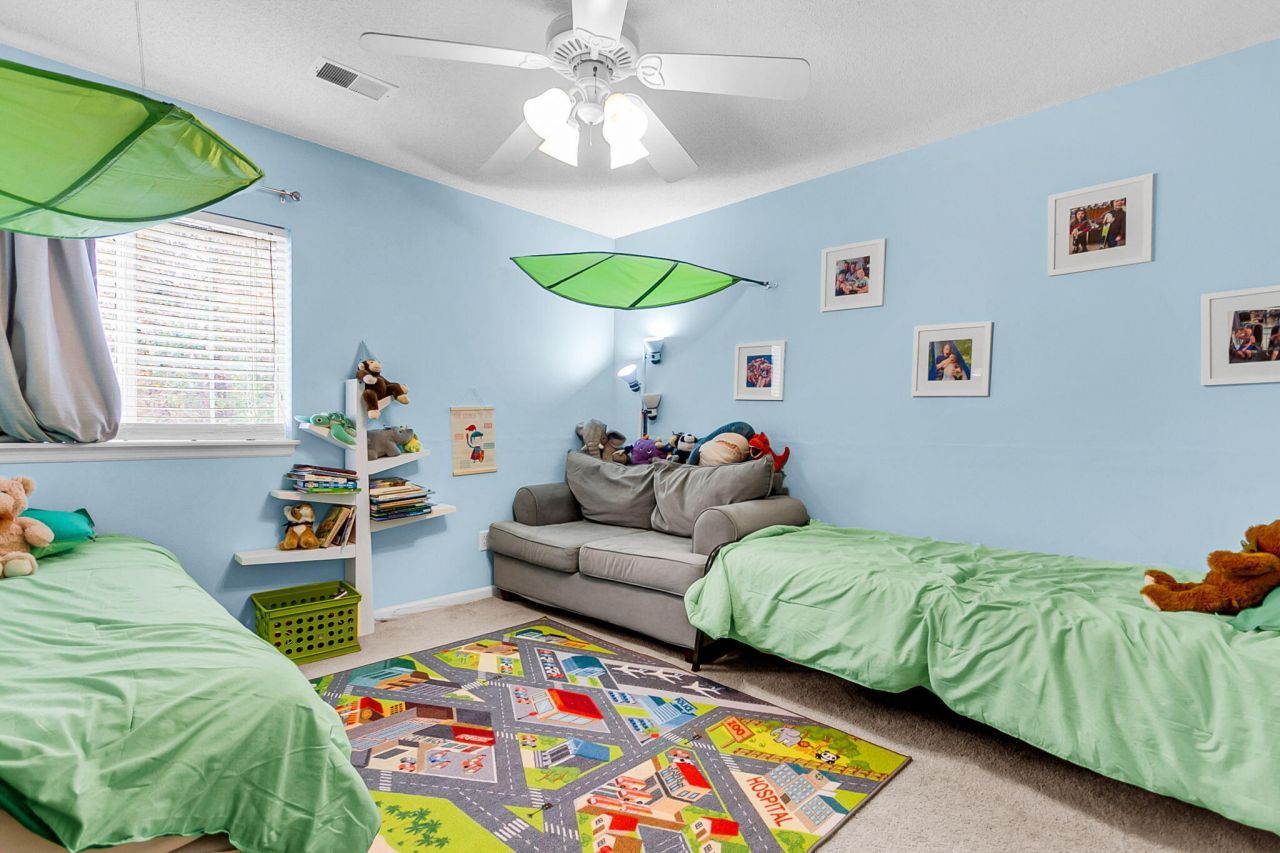 12 Creek Bend Drive Photo 33