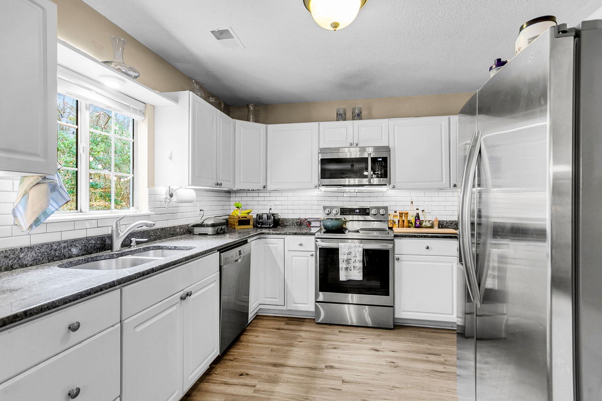 12 Creek Bend Drive Photo 9