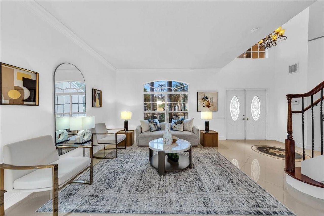 13702 NW 10th Ct, Pembroke Pines, FL 33028 Photo