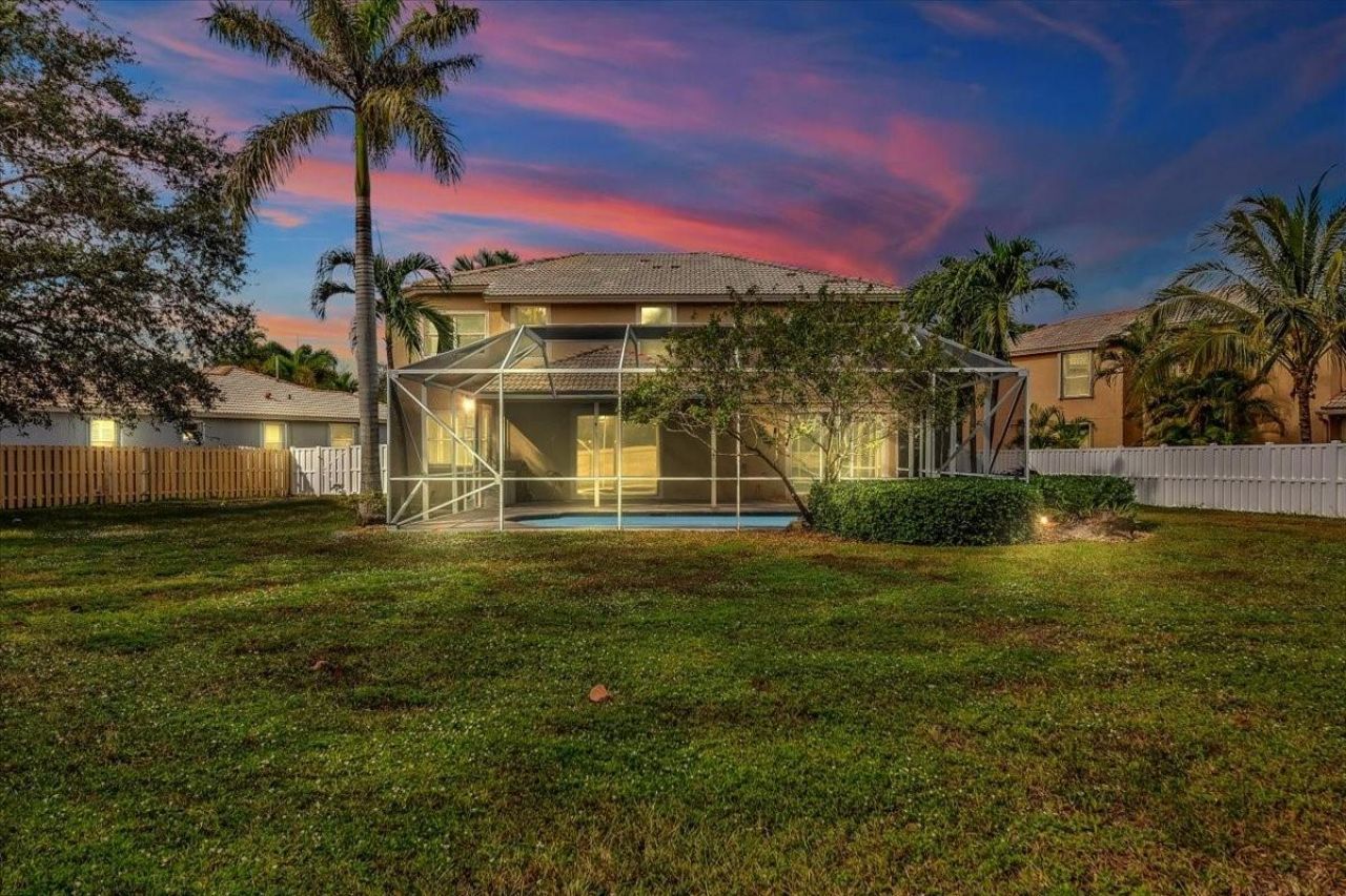 13702 NW 10th Ct, Pembroke Pines, FL 33028 Photo