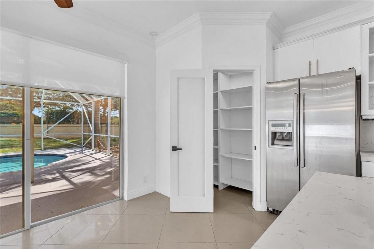 13702 NW 10th Ct, Pembroke Pines, FL 33028 Photo