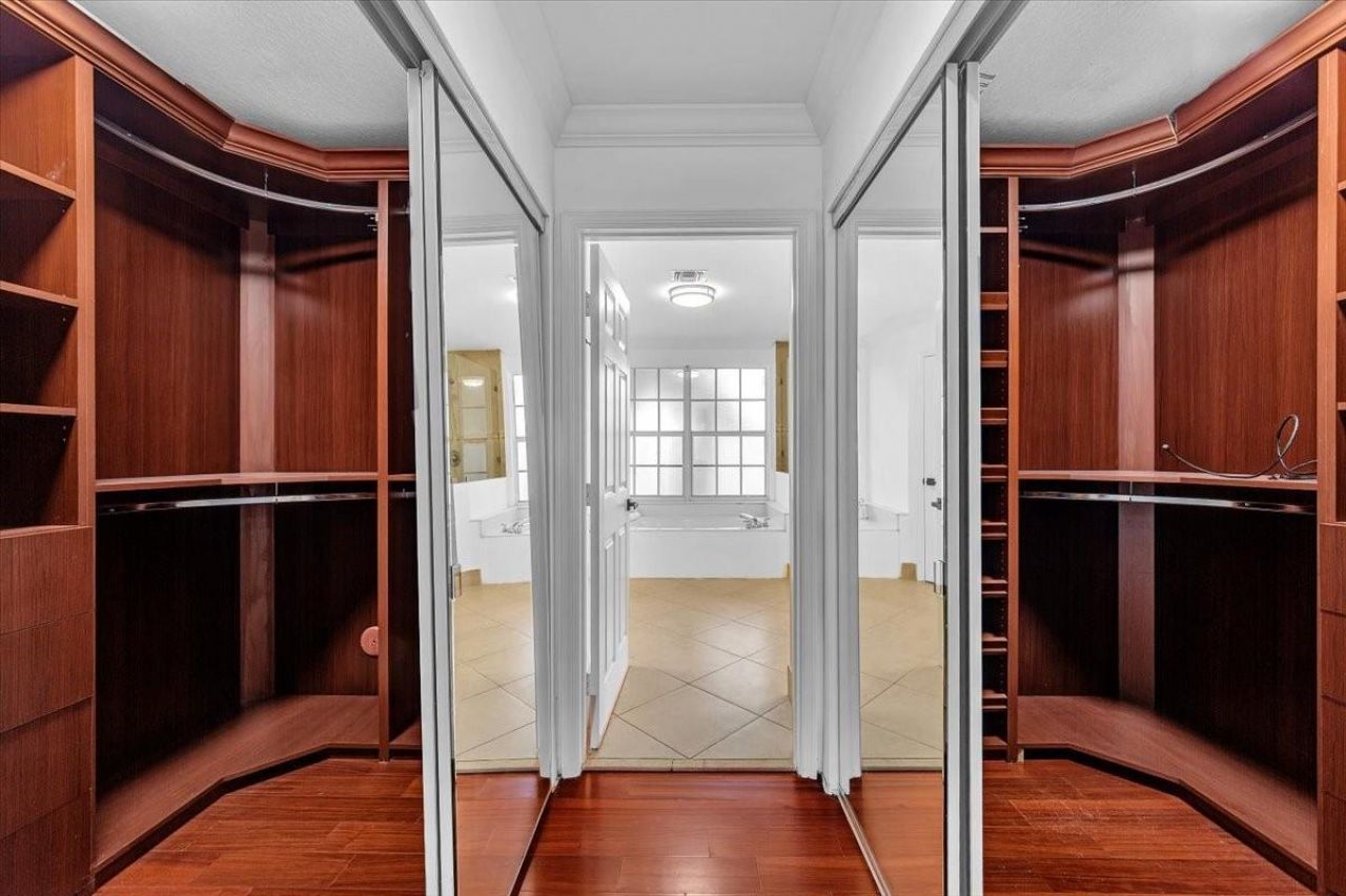 13702 NW 10th Ct, Pembroke Pines, FL 33028 Photo