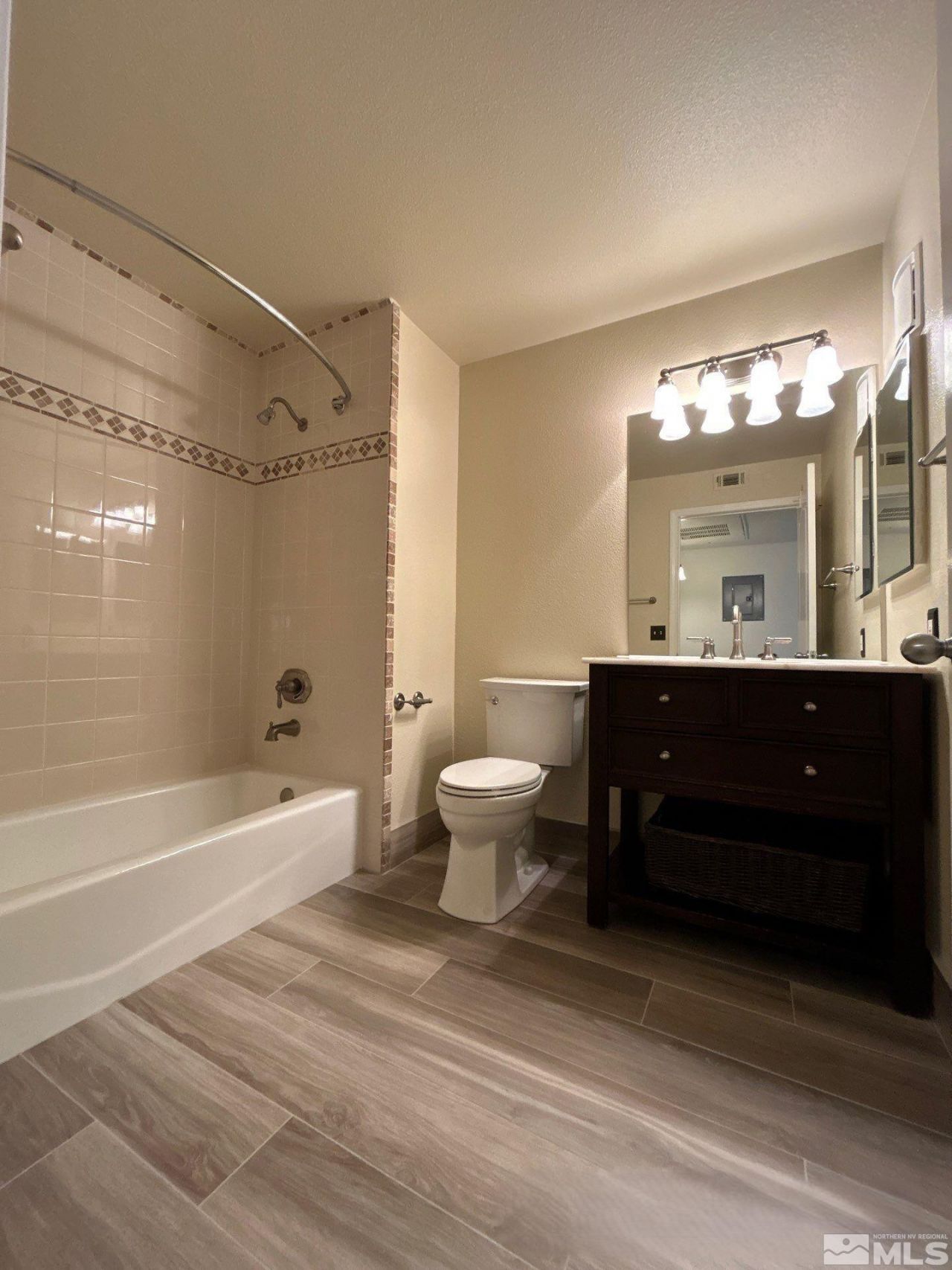 6850 Sharlands Avenue, Unit AB2170, Reno, NV 89523 Photo