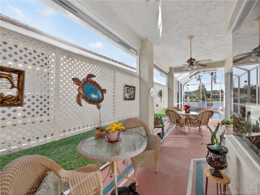 618 SW Lake Charles Circle, Port Saint Lucie, FL 34986 Photo