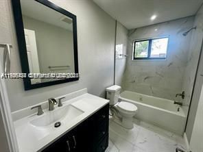 303 NW 7th St, Unit 1-2, Hallandale Beach, FL 33009 Photo