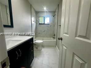 303 NW 7th St, Unit 1-2, Hallandale Beach, FL 33009 Photo