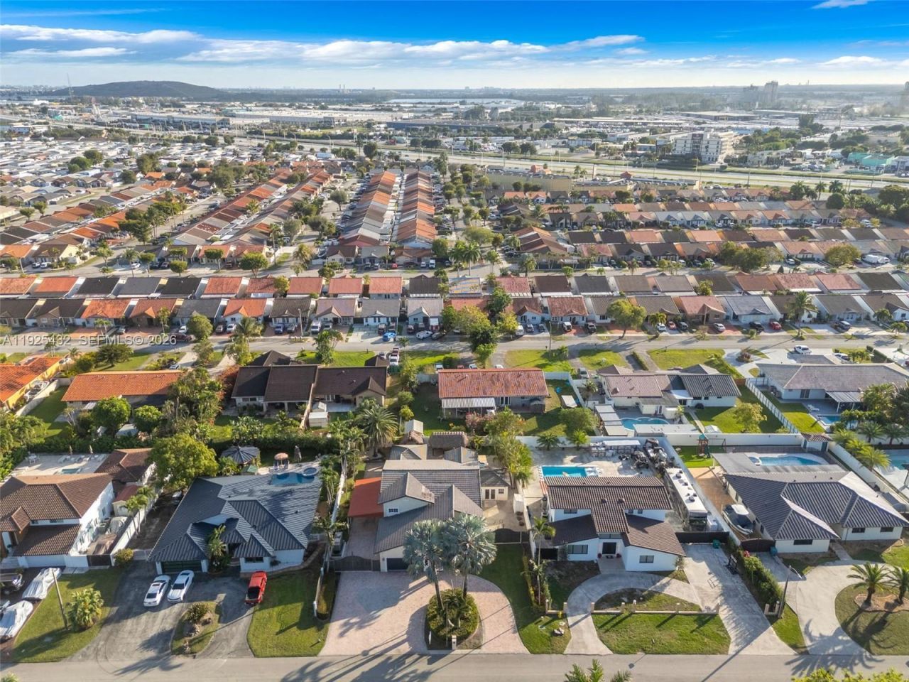 10298 NW 130th St, Hialeah Gardens, FL 33018 Photo