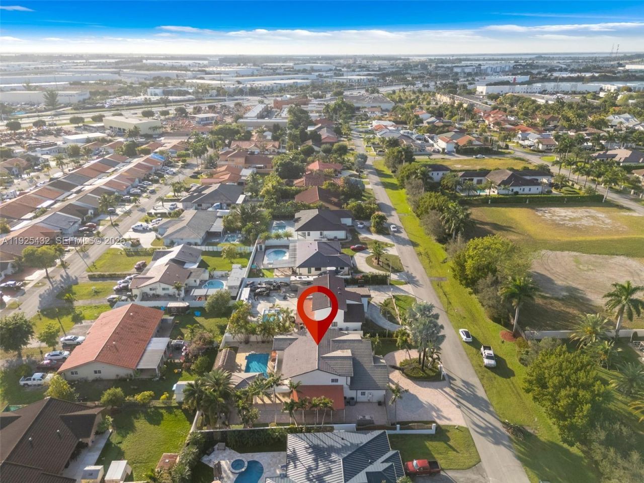 10298 NW 130th St, Hialeah Gardens, FL 33018 Photo