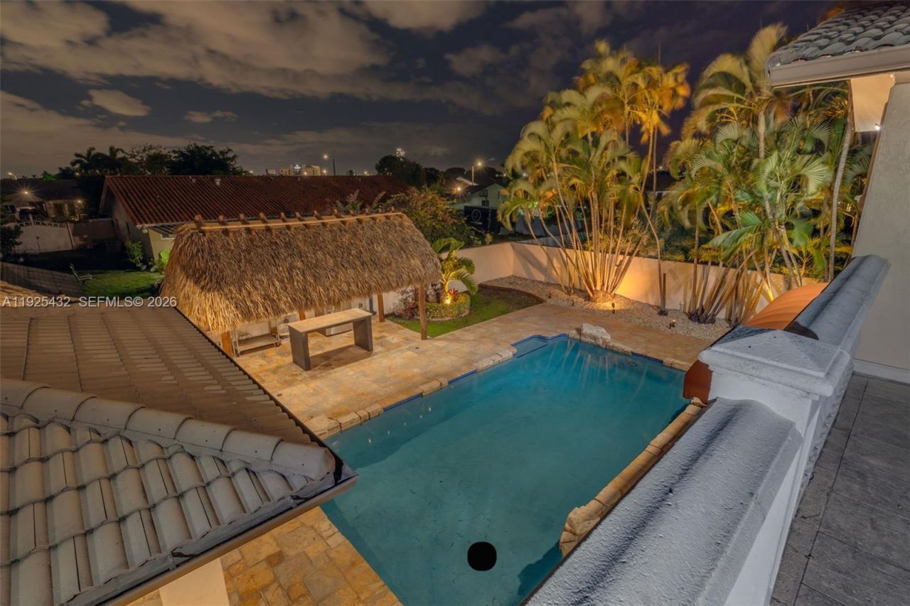 10298 NW 130th St, Hialeah Gardens, FL 33018 Photo