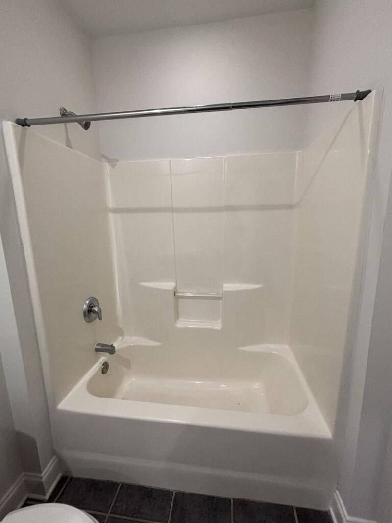 5565 Colonial Chatsworth Circle Photo 32