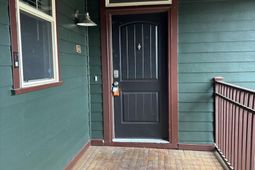 5565 Colonial Chatsworth Circle photo 4