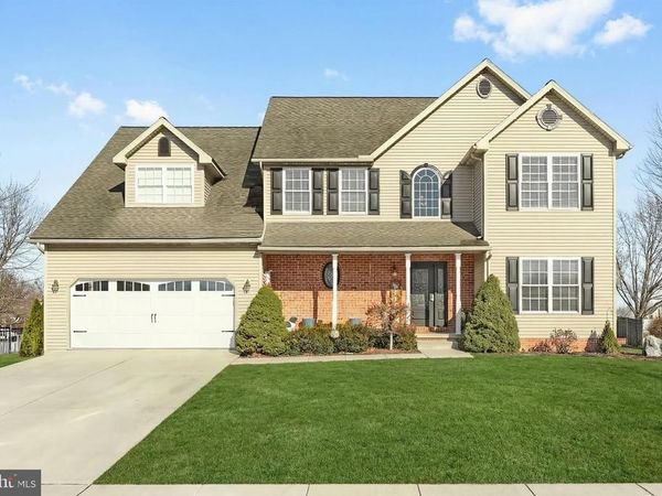 1 HICKORY LANE, LITTLESTOWN, PA 17340