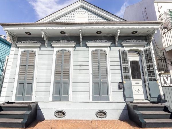 811 ST PETER Street, Unit 811, New Orleans, LA 70116