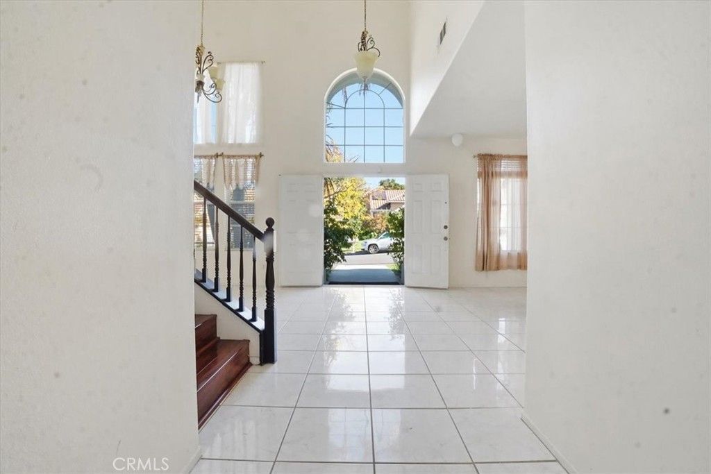 748 Navarro, Corona, CA 92879 Main Photo