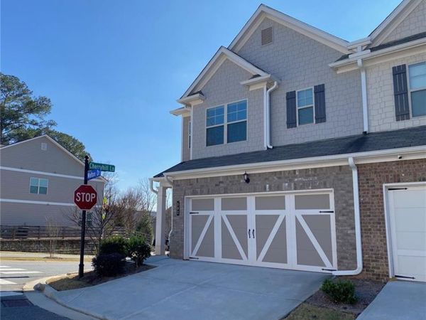 532 Walton Drive, Woodstock, GA 30188