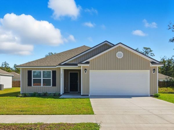 128 Milestone Trail, Crawfordville, FL 32327