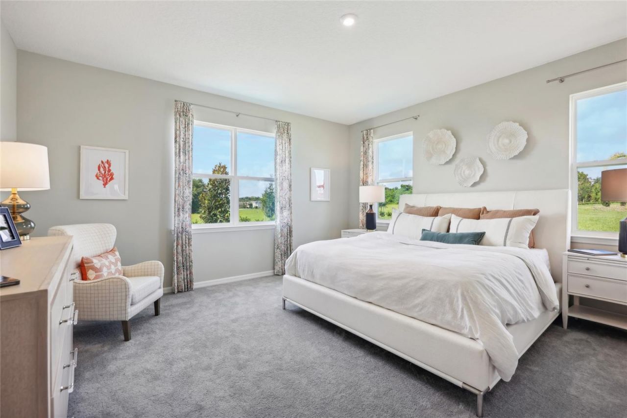 12886 Trovita Drive, Grand Island, FL 32735 Photo