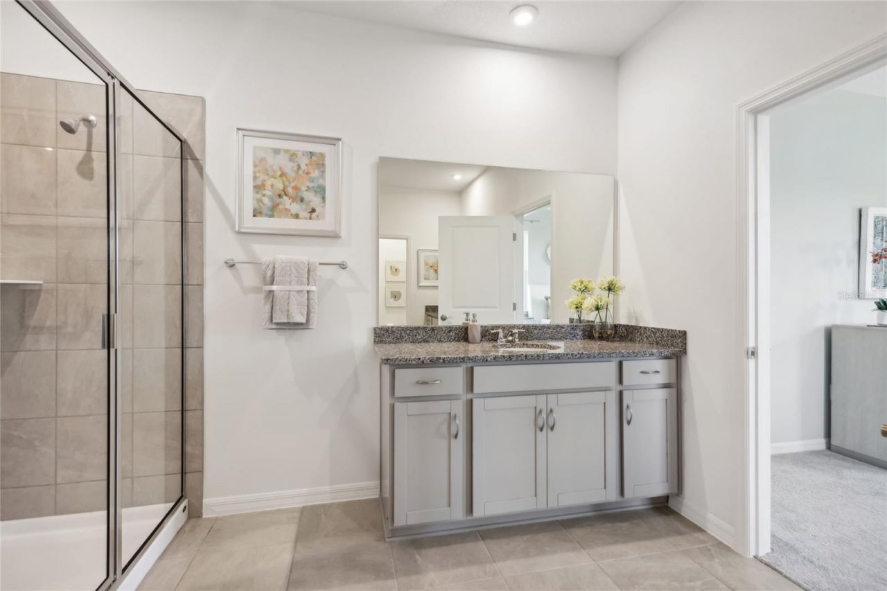 12886 Trovita Drive, Grand Island, FL 32735 Photo