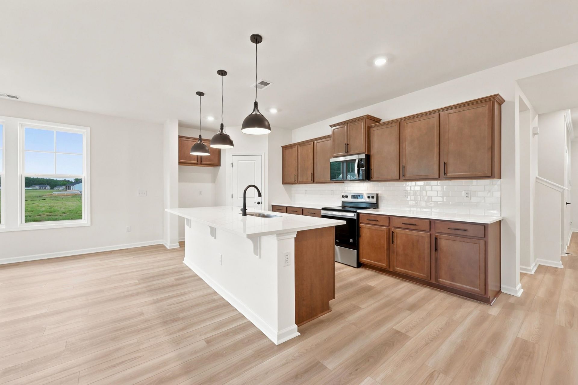 113 Cascade Dr. Photo 14