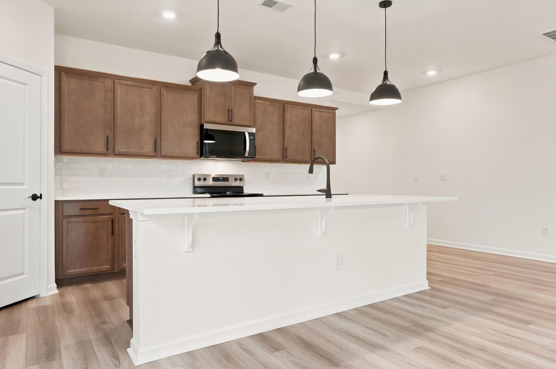 113 Cascade Dr. Photo 17