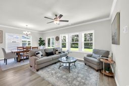 113 Cascade Dr. photo 4