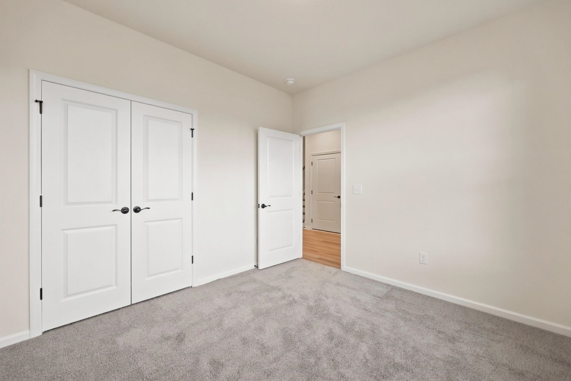 113 Cascade Dr. Photo 7