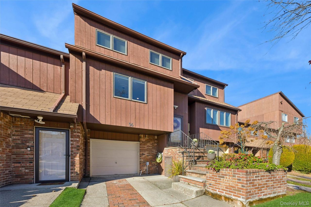 56 Stonegate Drive, Staten Island, NY 10304 Main Photo