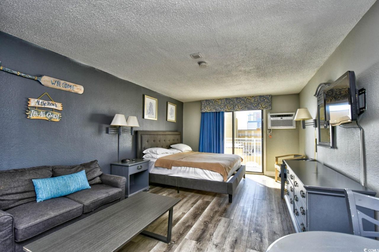 1207 S Ocean Blvd. Photo 4