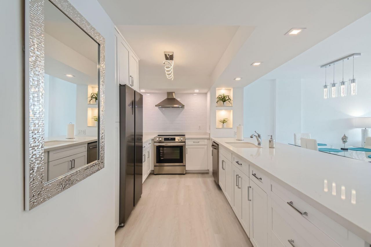 1147 Hillsboro Mile, Unit 504, Hillsboro Beach, FL 33062 Photo