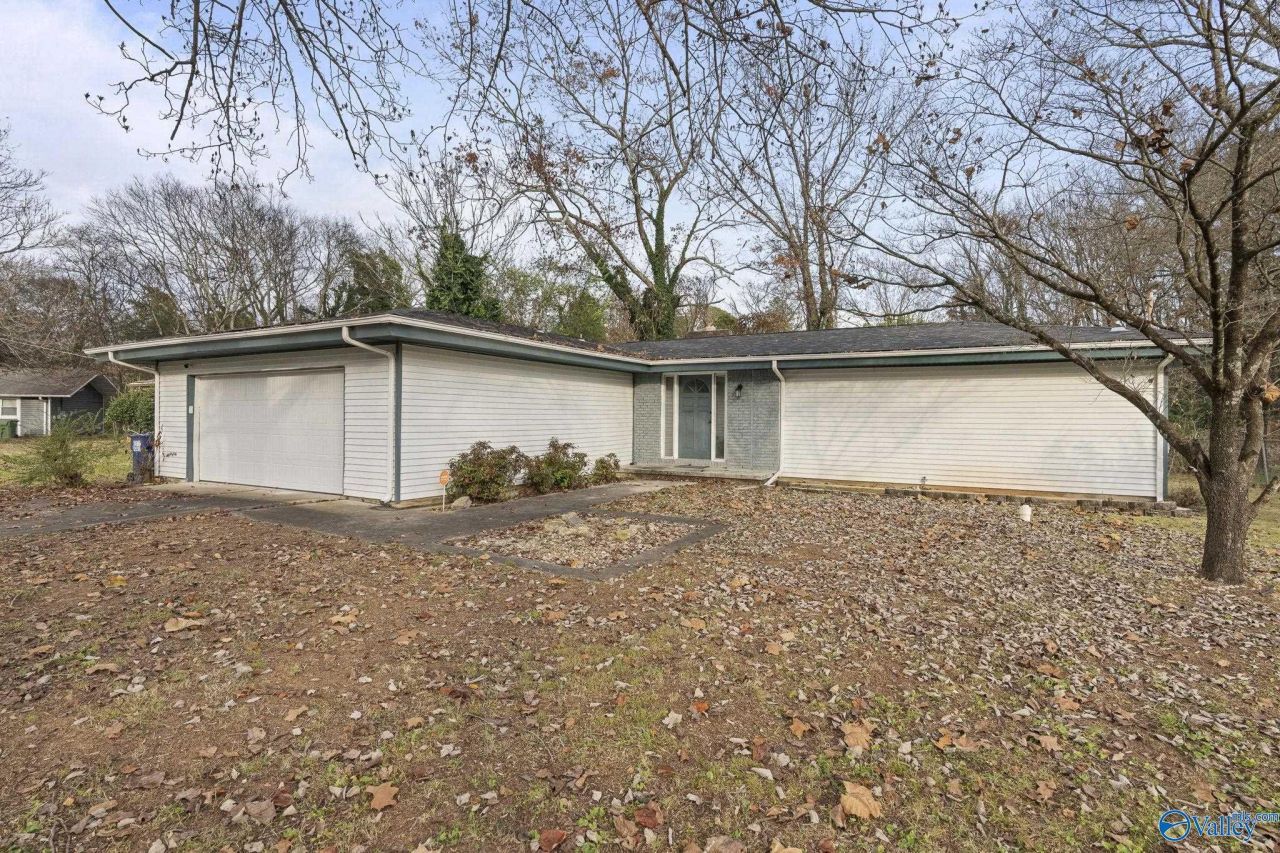 3706 Oakdale Court Nw, Huntsville, AL 35810 Main Photo