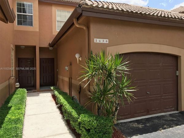 1436 Barcelona Way, Unit 3-23, Weston, FL 33327