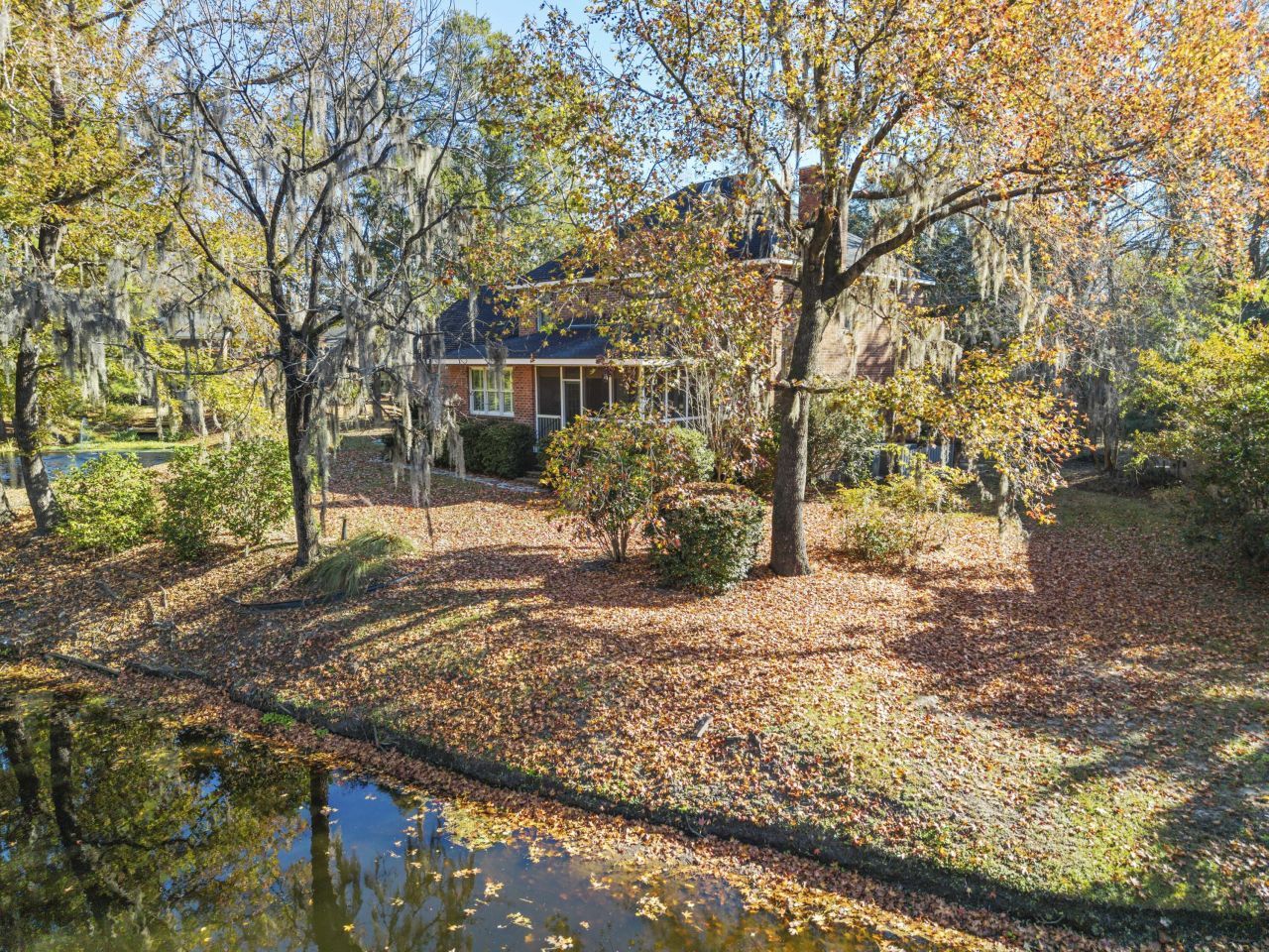 2476 Vaucluse Road Photo 35